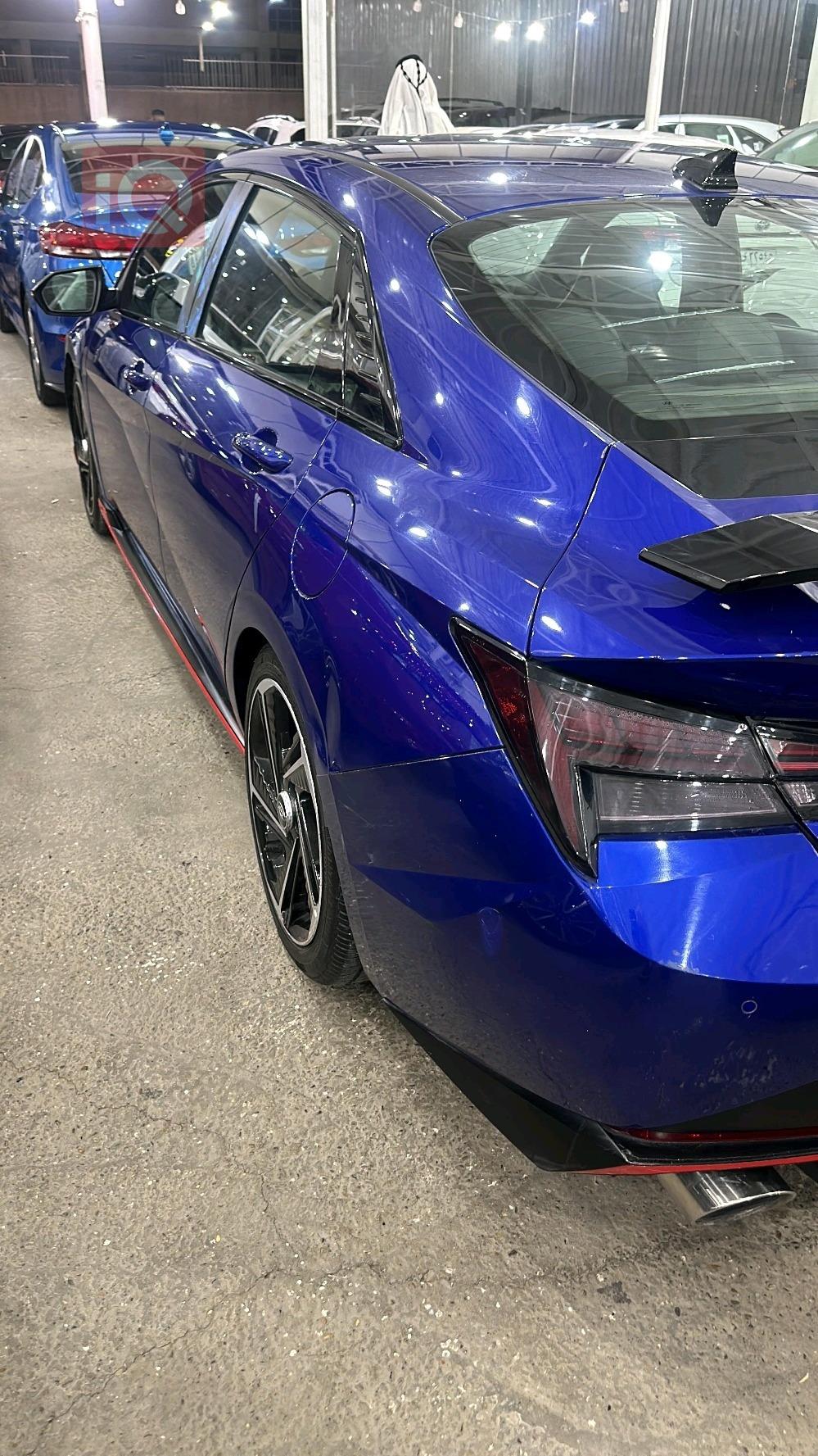 Hyundai Elantra